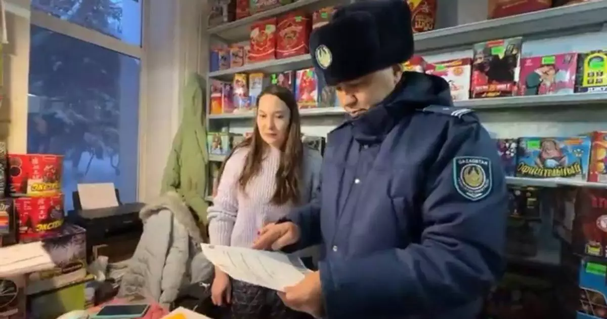 СҚО-да қауіпті пиротехникалар тәркіленді 