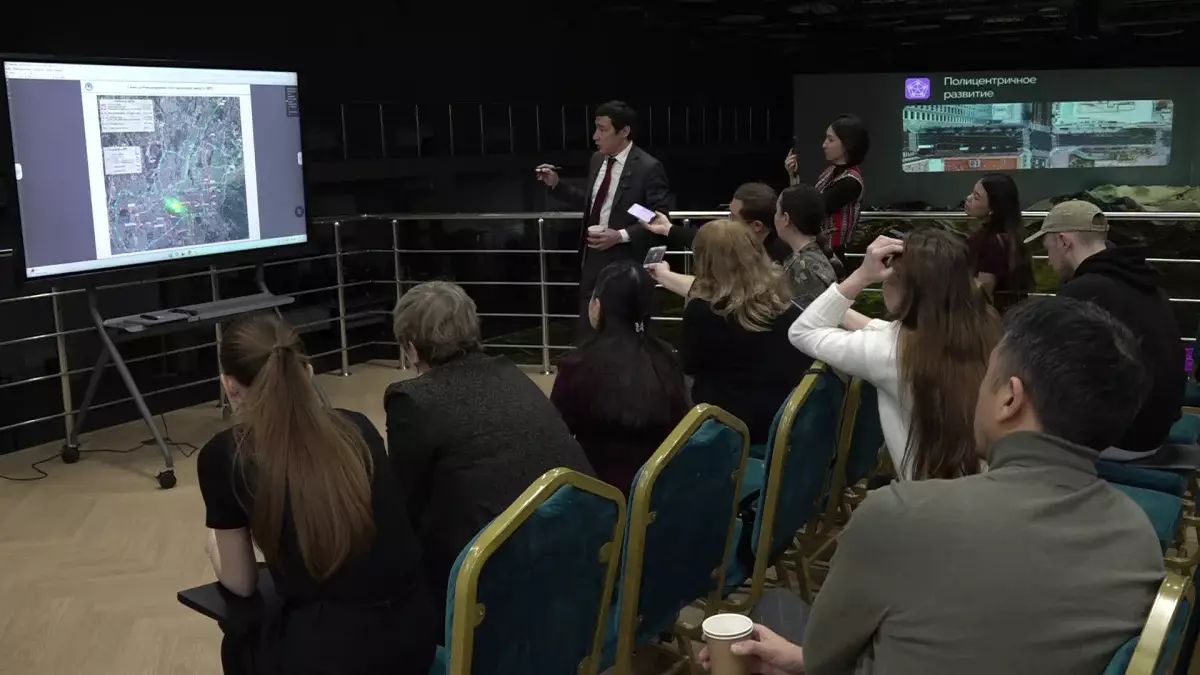 Қаладағы жаңа аймақтарда тұрғындардың еркін қозғалысына жағдай жасауға тырыстық - Асхат Сәдуов