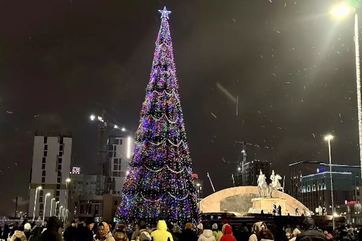 Новый год приближается: в Атырау зажгут главную новогоднюю ёлку