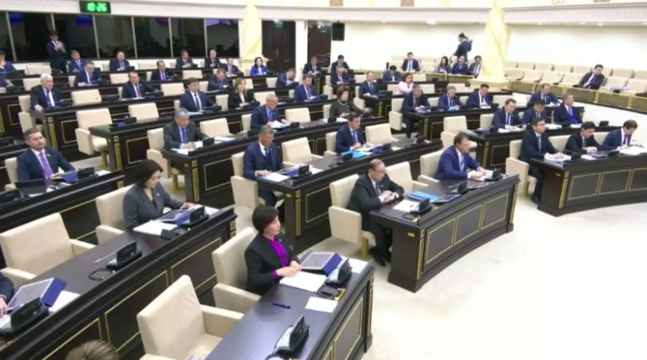 Сенат одобрил Цифровой кодекс в двух чтениях