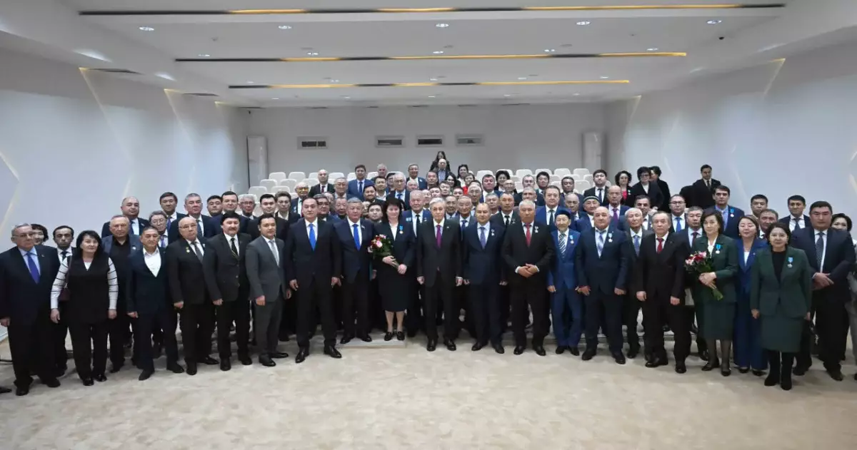 Президент Жамбыл облысының бірқатар тұрғынын марапаттады