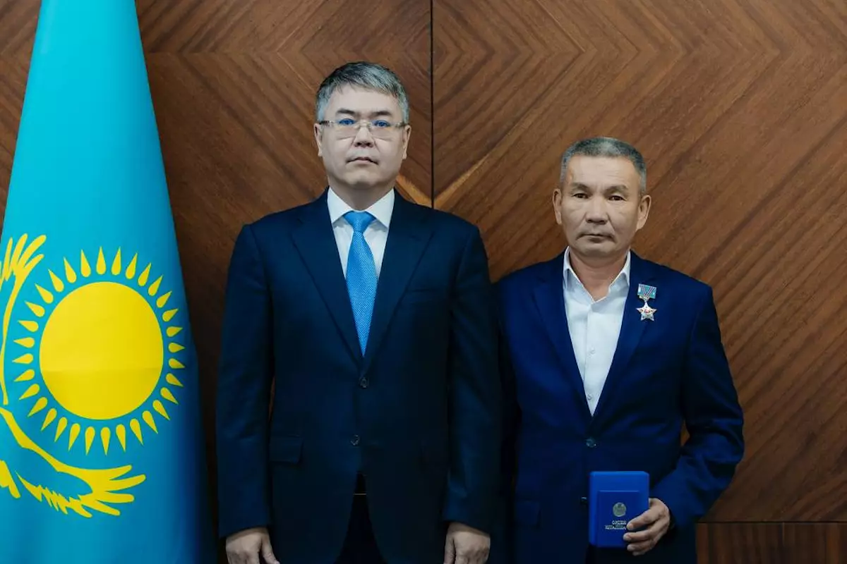 По заслугам и честь: госнаграды вручили труженикам Атырауской области