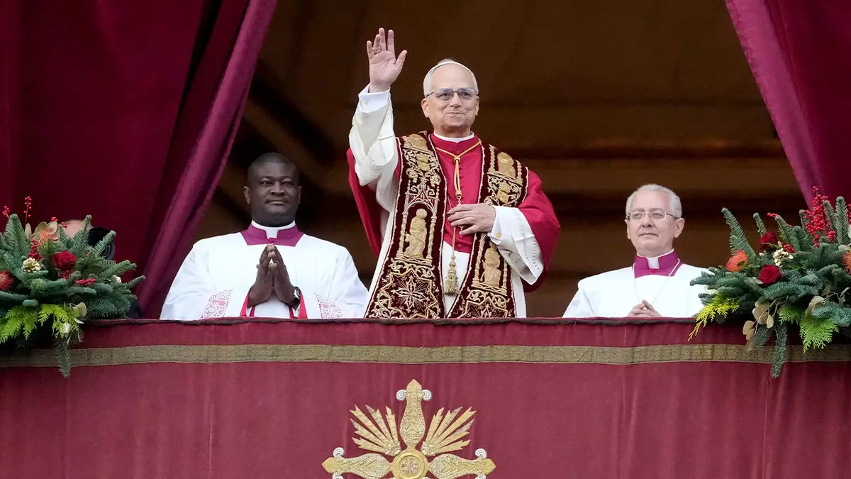 Папа Лев XIV впервые выступил с рождественским посланием, призвав прекратить насилие на Ближнем Востоке и войну в России и Украине.