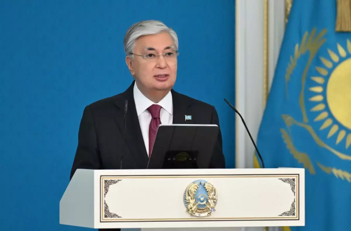 Токаев подписал указ о присвоении звания «Халық қаһарманы» Бауыржану Момышулы