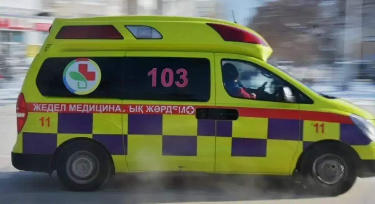 В Казахстане приняли закон: до 12 лет тюрьмы за нападение на врачей и медиков скорой помощи - новости на Lada.kz 25.12.2025