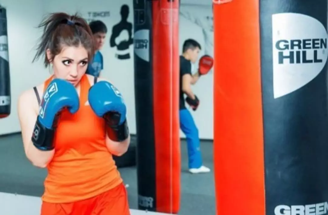 Қазақстандық боксшы қыз Жұмағұловтың «үшінші әйел аламын» деген сөзіне жауап берді