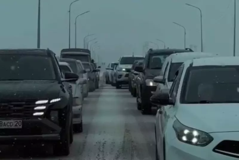 Из-за гололёда: в Улытау полиция сопроводила около 300 машин