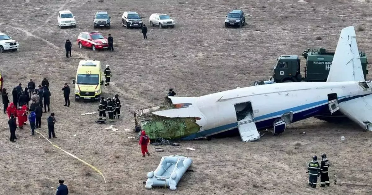  Көлік министрлігі былтыр Ақтауда болған ұшақ апатына қатысты мәлімдеме жасады 