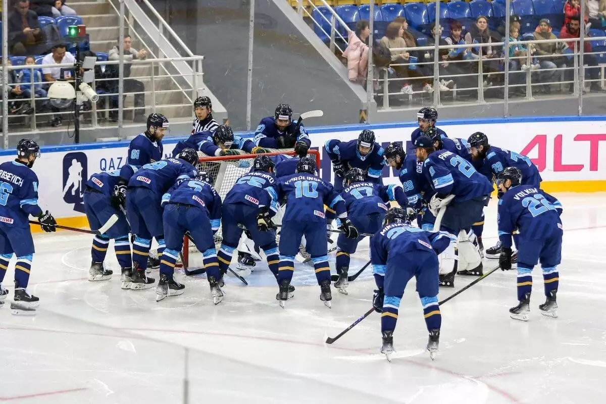 "Барыс" проиграл третий подряд матч КХЛ