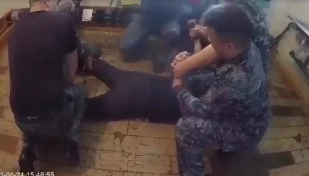 Атбасар түрмесіндегі азаптау ісі: айыпталғандар тағы да ақталып шықты