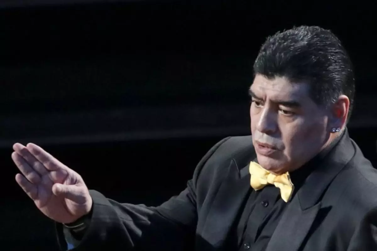 Футболку Марадоны купили за рекордную сумму