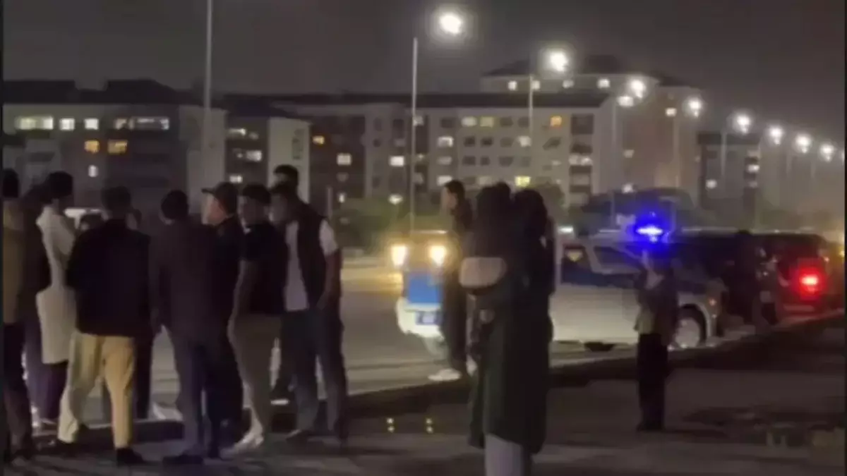 «Замерзаем с октября»: жители Актау угрожают перекрыть дорогу из-за отсутствия отопления