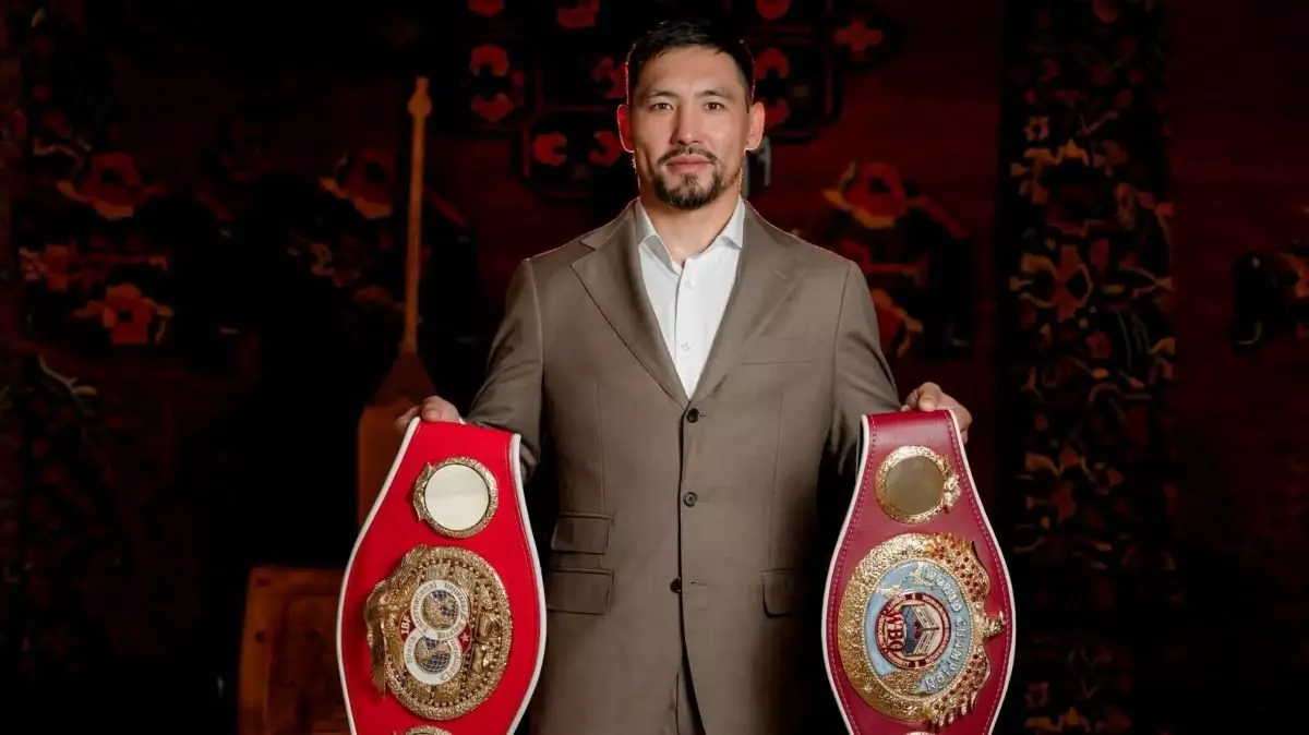 Легенда бокса признал Жанибека Алимханулы лучшим средневесом мира