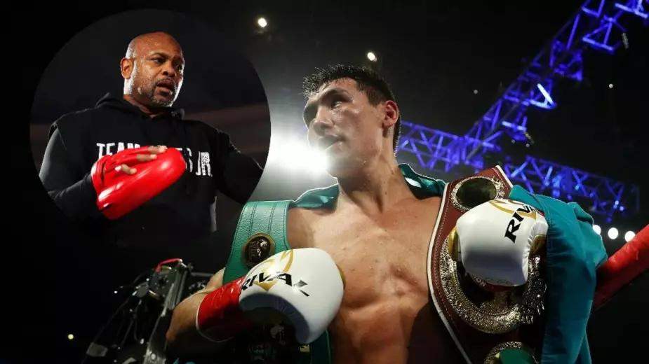 Рой Джонс назвал Алимханулы лучшим средневесом мира