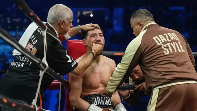 Әлем боксының аңызы Жәнібекті не күтіп тұрғанын айтты