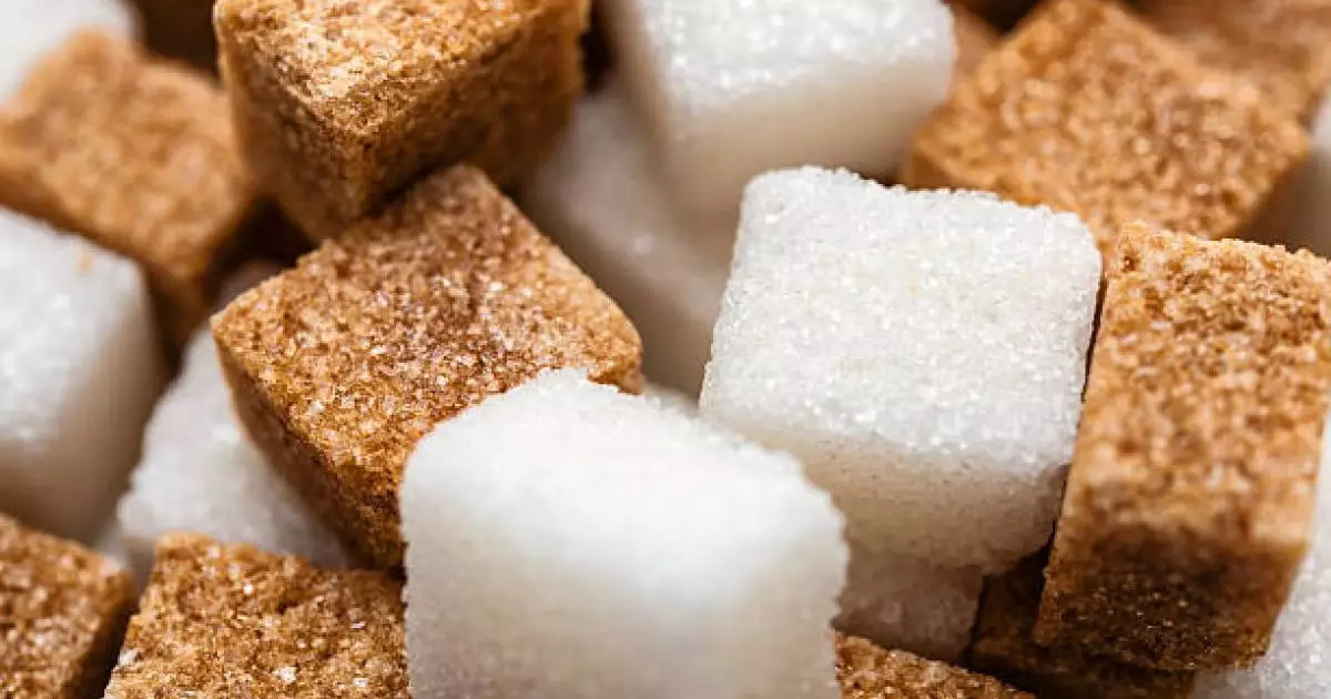  Қоңыр қант ақ қантқа қарағанда қауіпсіз бе? 