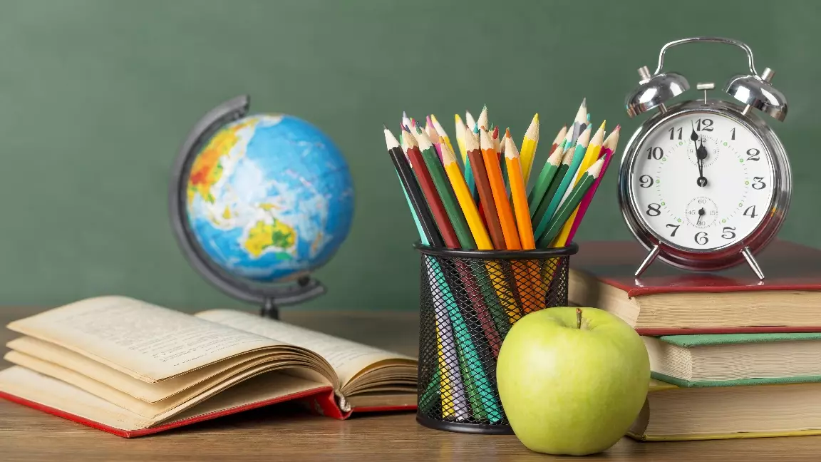 Неліктен барлық мұғалім бірдей сыйақы алмайды? Министрлік жауап берді