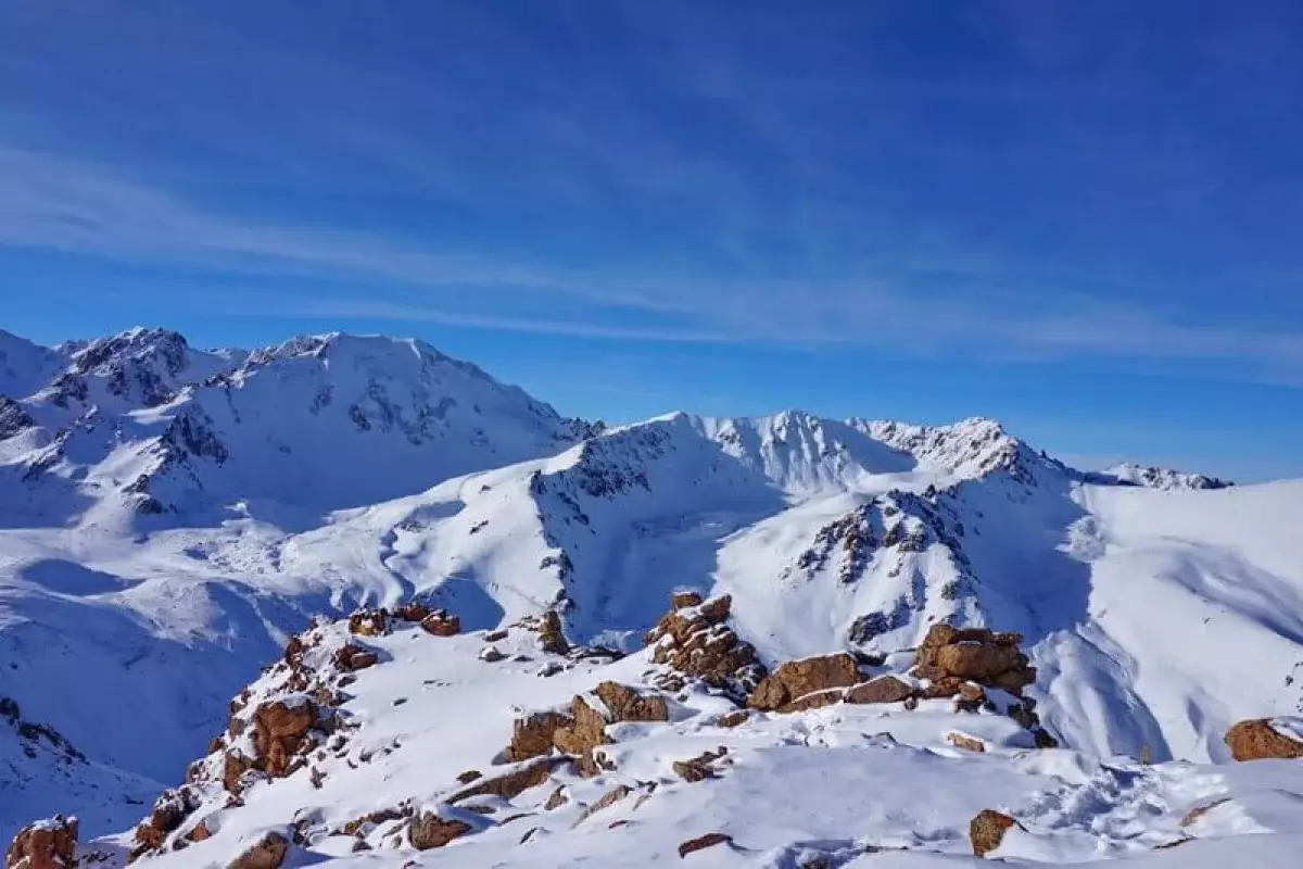 Трое парней пропали в горах Алматы – спасатели нашли тело одного из них