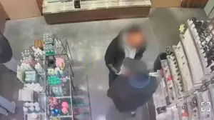 Қымбат әтірлерді ұрлады деген күдікпен ер адам ұсталды