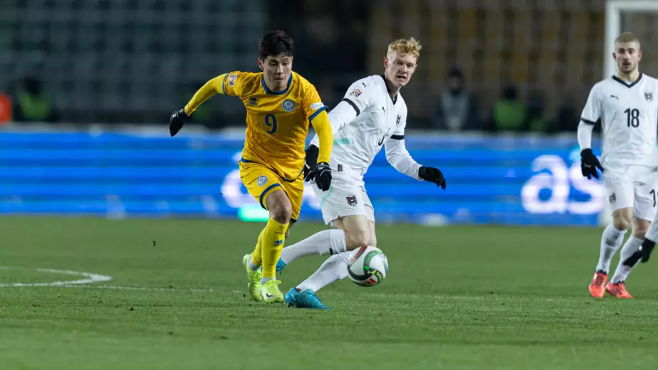 "Хочу вернуться в сборную". Бауыржан Исламхан рассказал о страшном ДТП, возвращении в "Тараз" и работе с Черчесовым