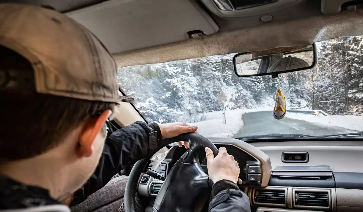 Авто за 15 млн тенге угнал бизнес-партнер в Астане, пока владелец спал