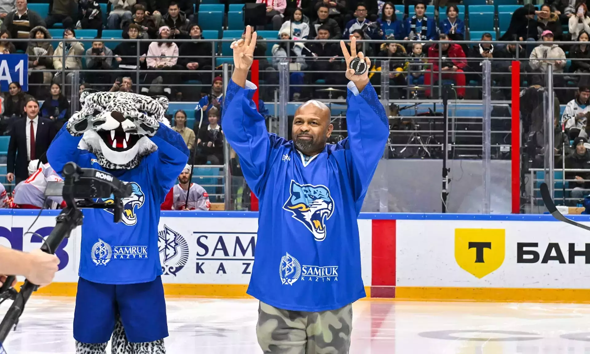 Рой Джонс сделал громкое заявление о Жанибеке Алимханулы