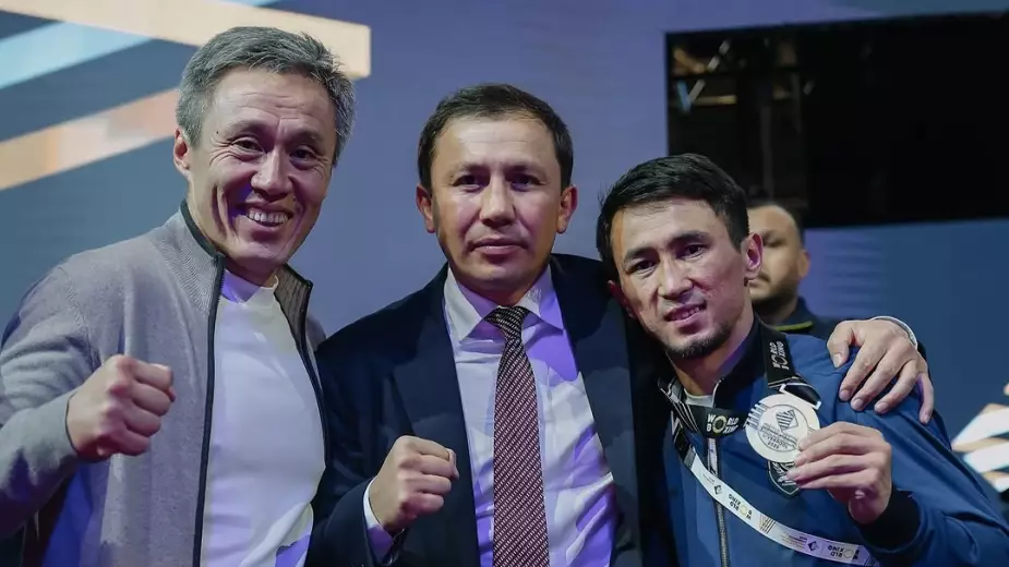 Махмуд Сабырхан - лучший боксер мира! Какие еще награды забрал Казахстан в World Boxing?