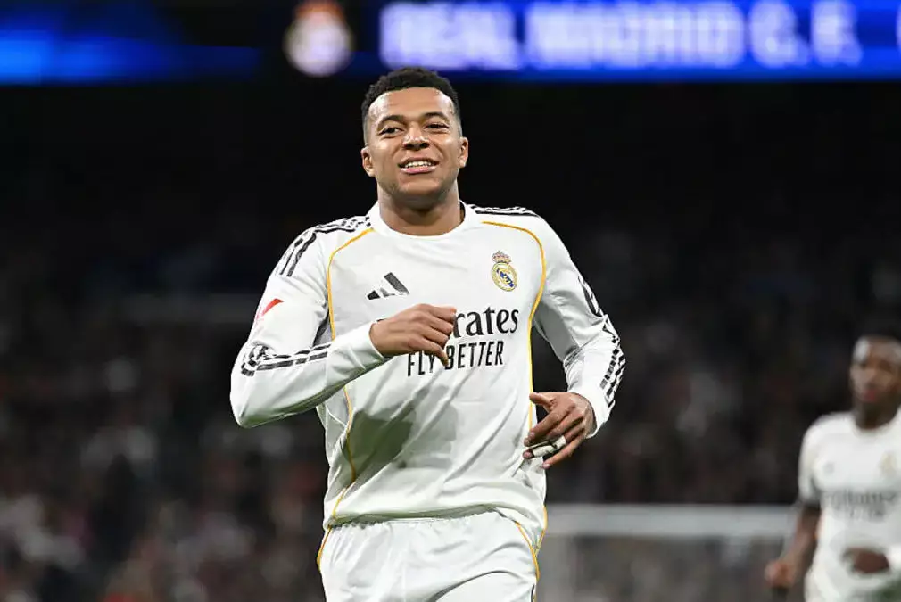 Мбаппе возглавил рейтинг претендентов на "Золотой мяч"