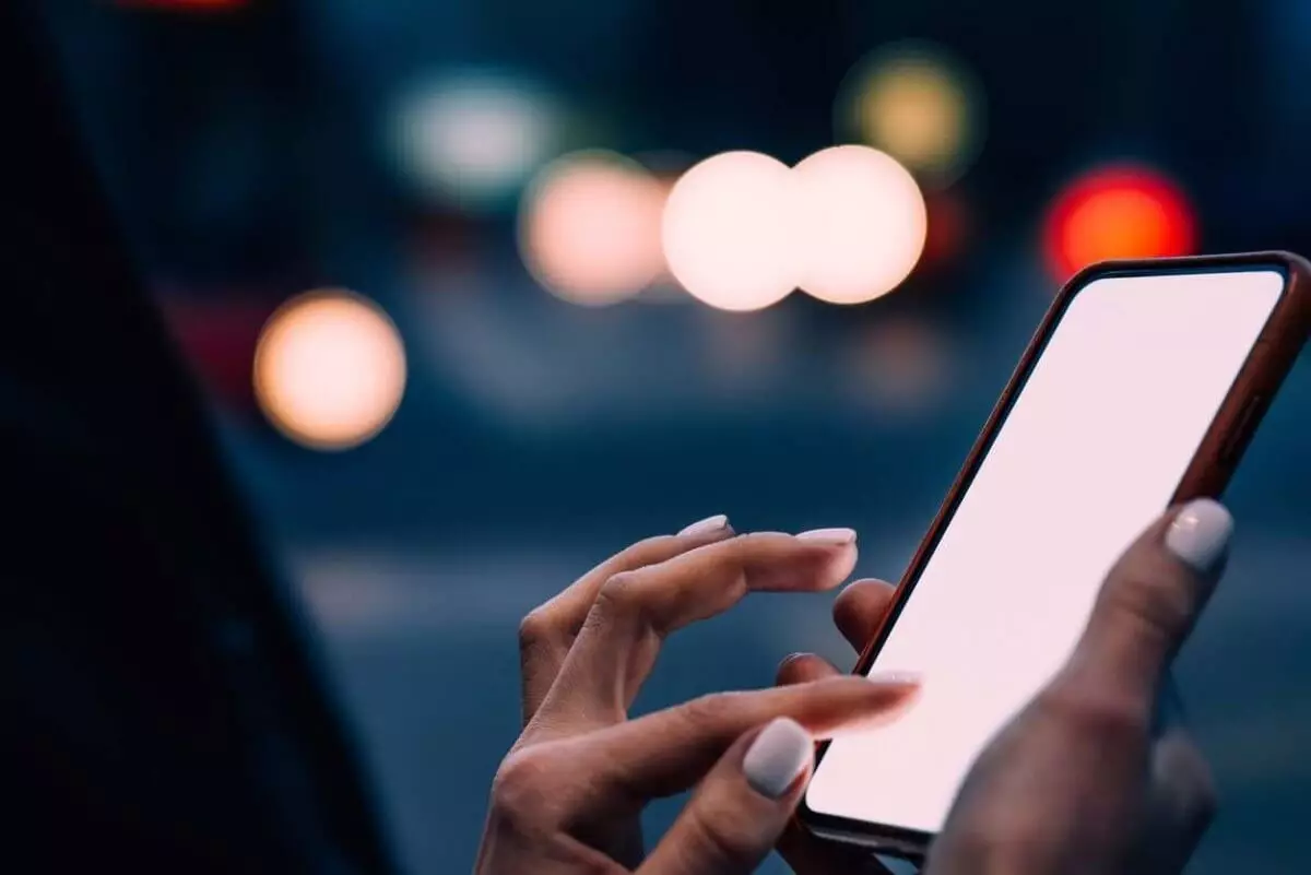 Не дарите деньги мошенникам: полиция о ловушках под Новый год