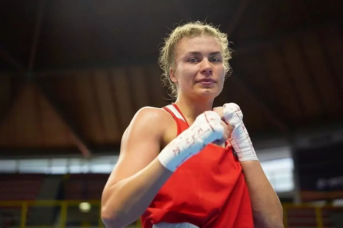Казахстанка признана лучшей боксершей года по версии World Boxing