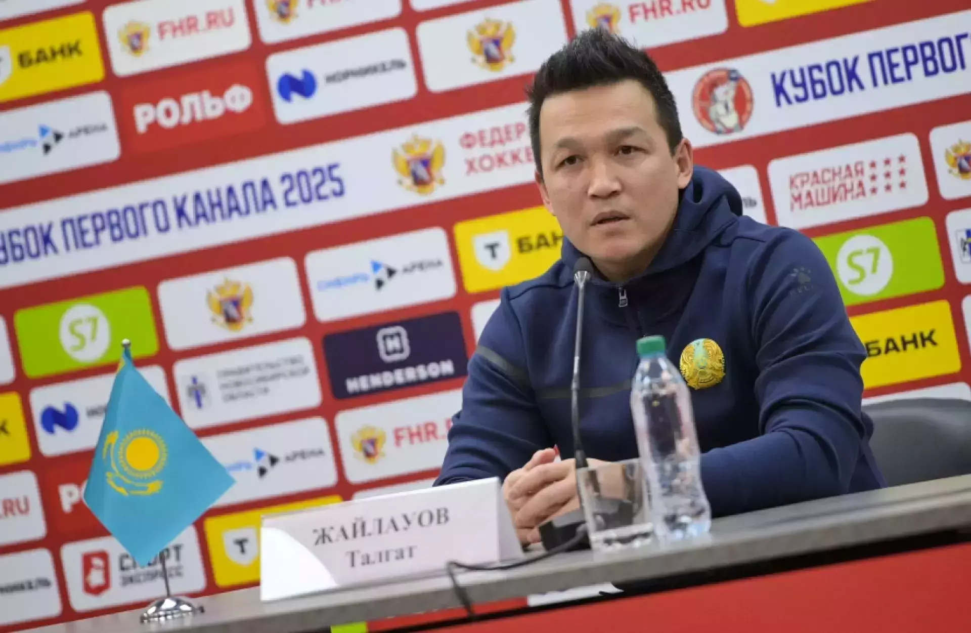 Тренер сборной Казахстана выступил против отказа от легионеров в «Барысе»