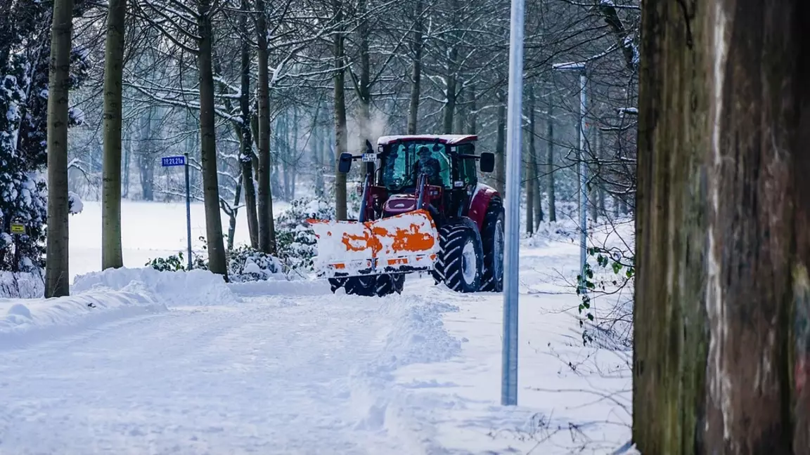 Ақмола облысында трактор қағып кеткен жұмысшы көз жұмды