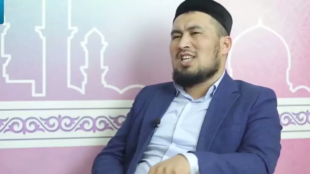 "Нәзік қолды еркек тәнді қоздырады" деген діндар шаштаразды дұрыс таңдау керегін айтты