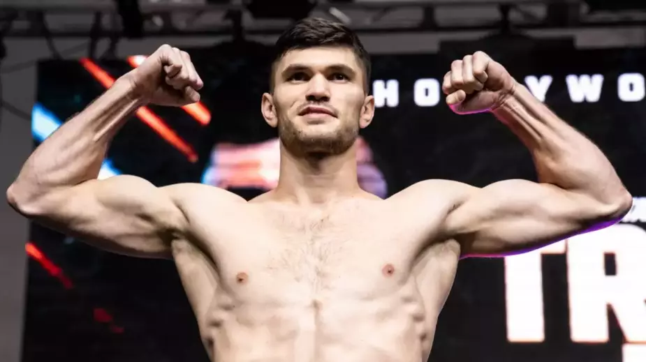 Прямая трансляция титульного боя Али Ахмедова в Алматы