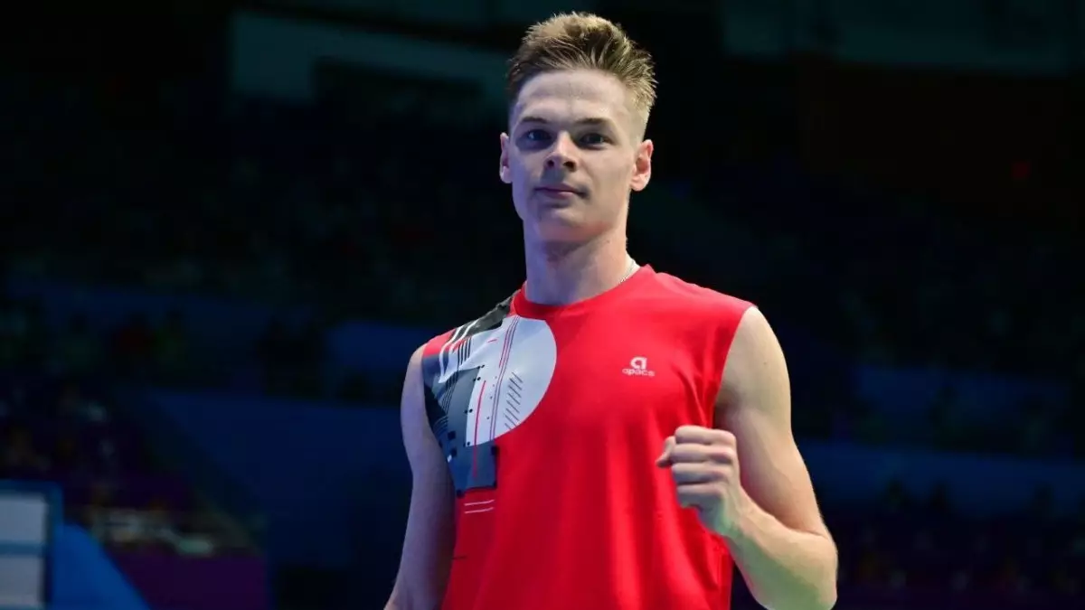 Дмитрий Панарин бадминтоннан Бангладеште алтын медаль жеңіп алды