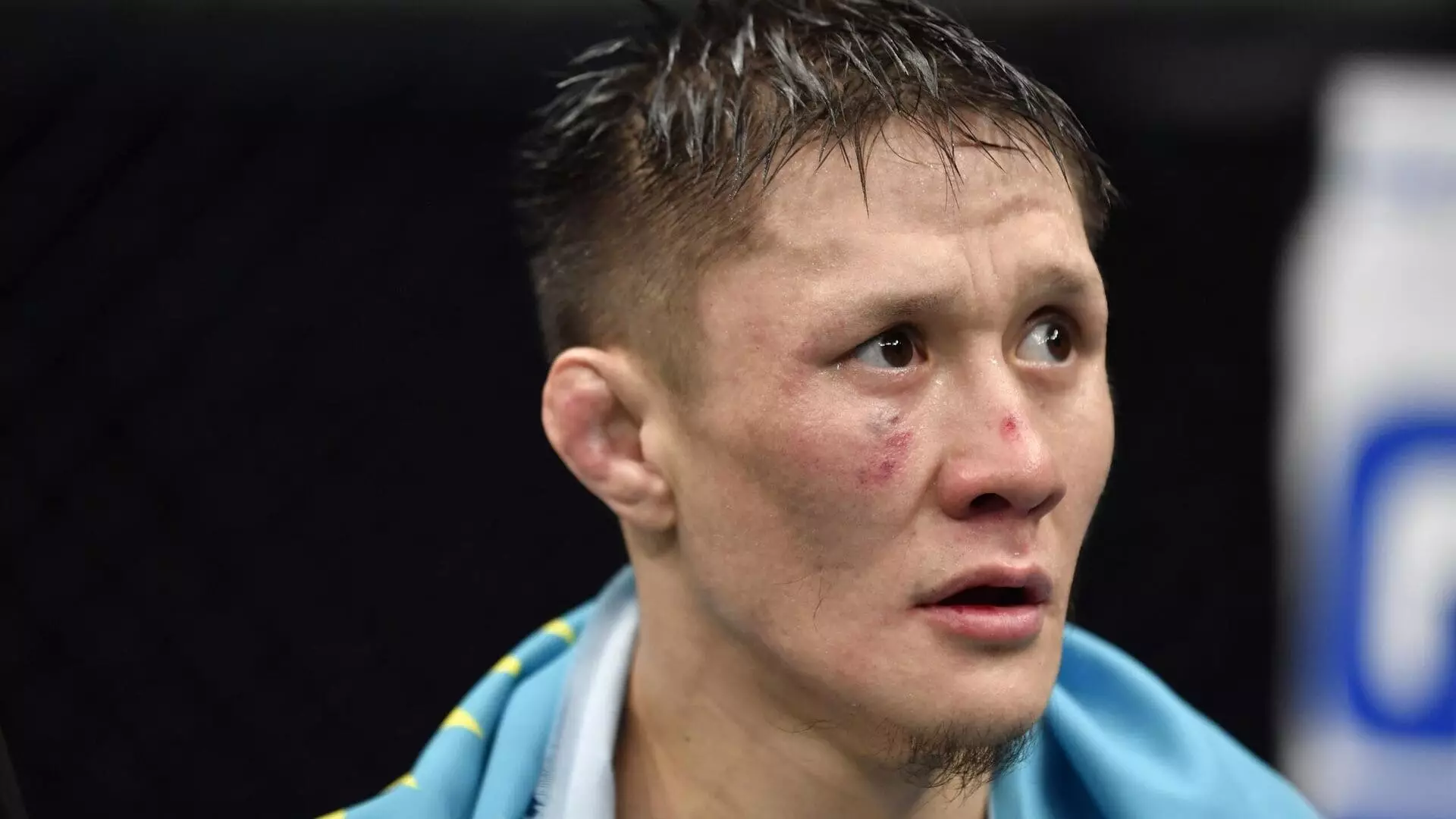 Жұмағұлов титулдық жекпе-жек алдында қарсыласынан ауыр боп шықты