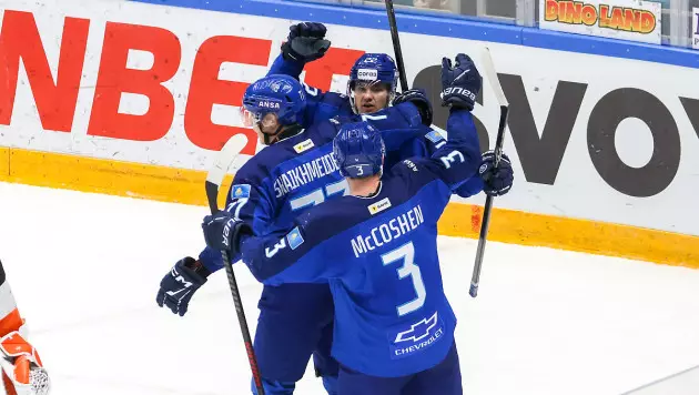 С крупным счётом завершился последний домашний матч "Барыса" в 2025 году