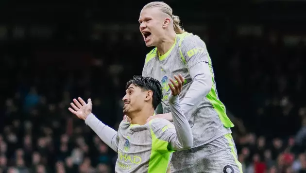 "Манчестер Сити" поднялся на первое место в АПЛ