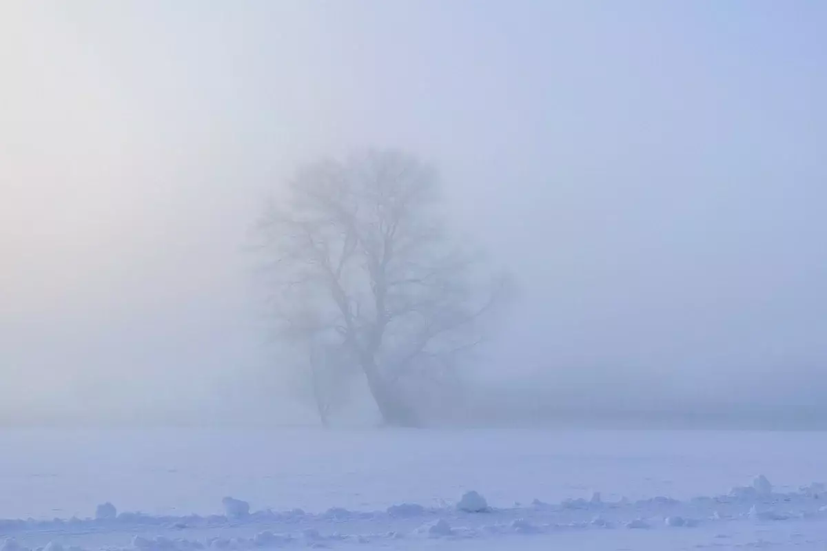 Туман и гололед: штормовое предупреждение объявили в Казахстане на 28 декабря