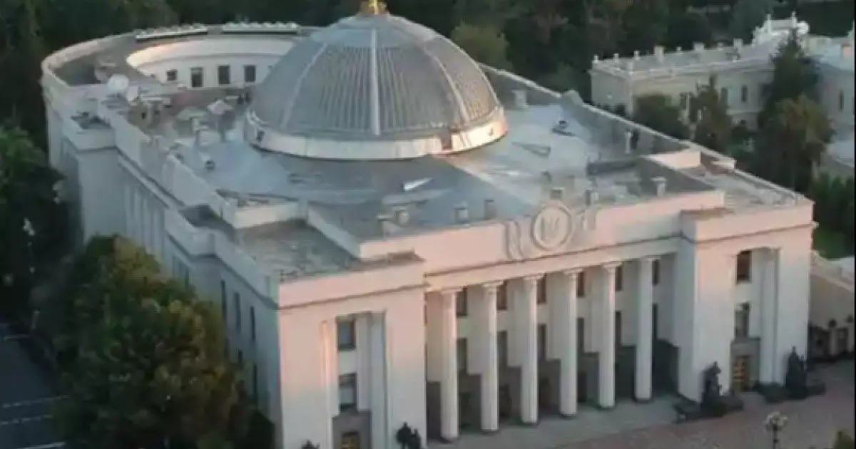  Украинада жемқорлыққа қатысы бар депутаттар тобы анықталды 