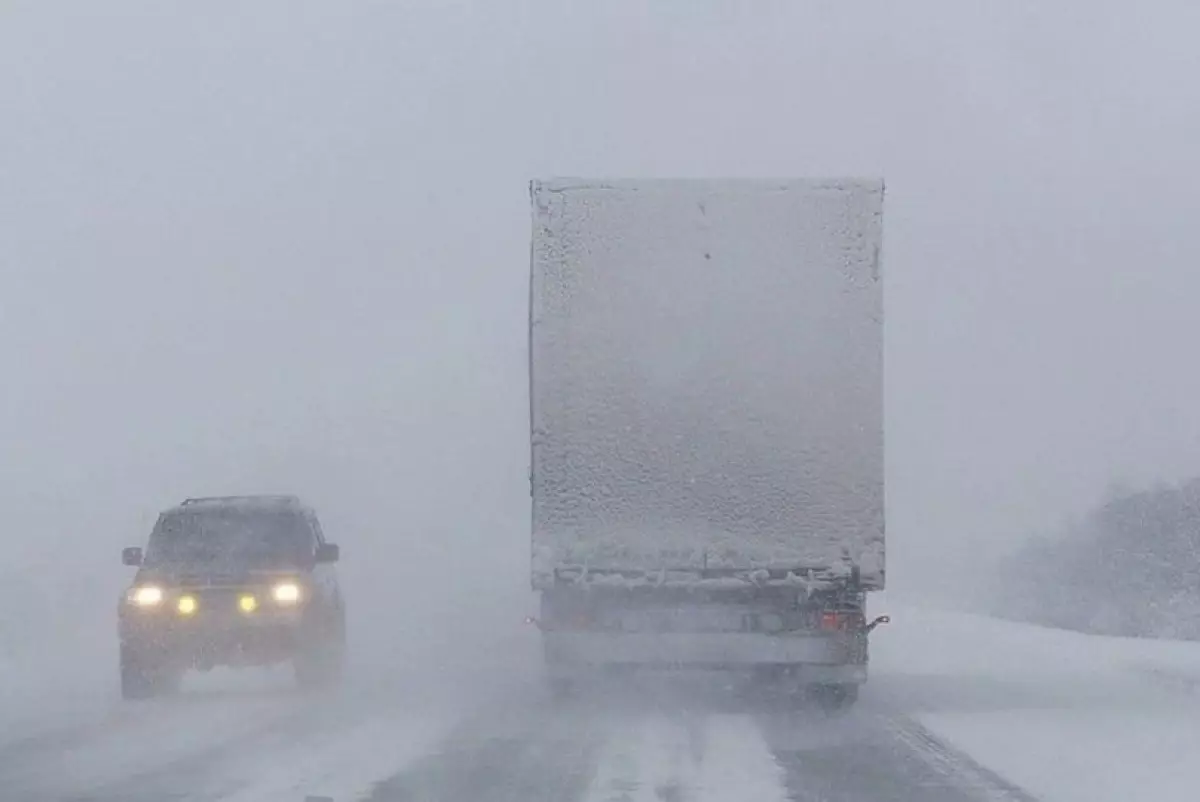 Мороз до −30°С: в трёх областях ограничили движение на трассах