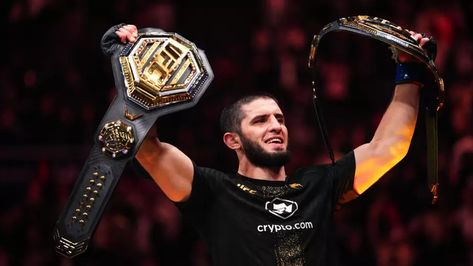 Кто станет следующим соперником Махачева? Чемпион UFC выбрал оппонента