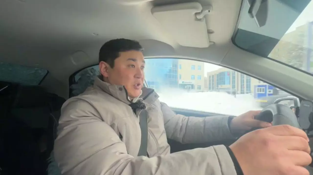 Живой оперный вокал можно услышать в такси Усть-Каменогорска