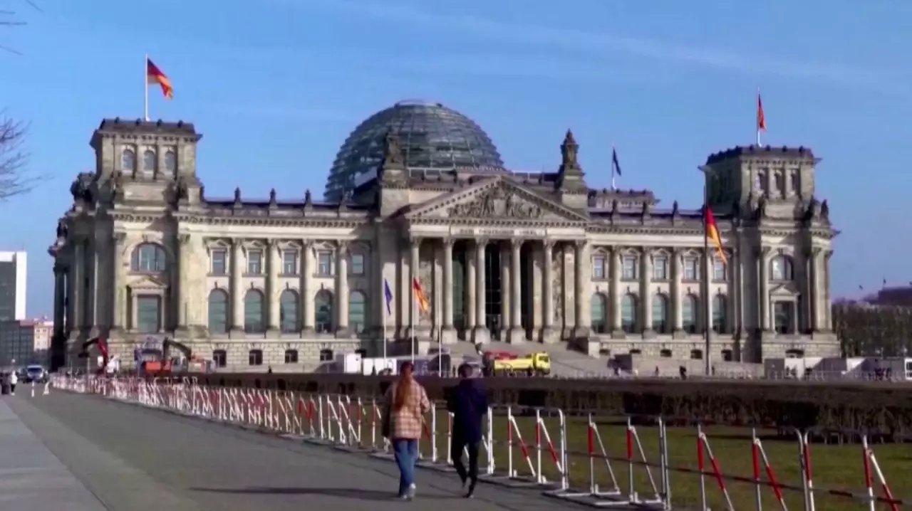 Германияда жұмыс орындары қысқарып жатыр 