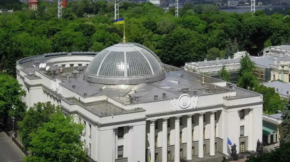 Паника в "Слуге народа": антикоррупционеры Украины пришли за друзьями Зеленского