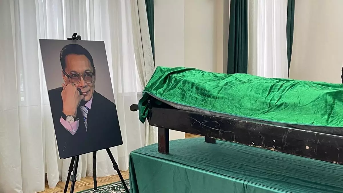 Последнее письмо Нурлана Сегизбаева зачитали на прощании в Союзе писателей