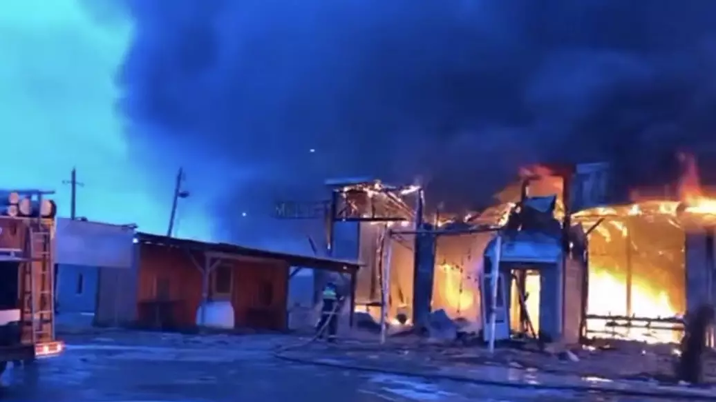 Түркістан облысында жол бойындағы кафе түгел отқа оранды
