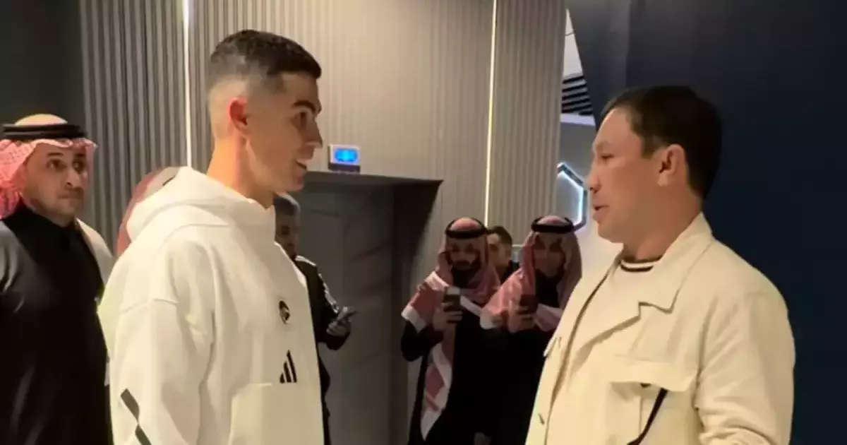   Геннадий Головкин мен Криштиану Роналду Эр-Риядта кездесті   