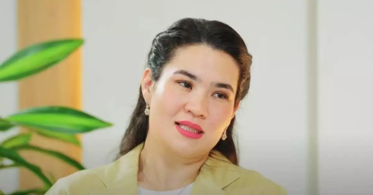  Танымал мектеп директоры күйеуін тұңғыш рет көрсетіп, елді таңғалдырды (ФОТО) 