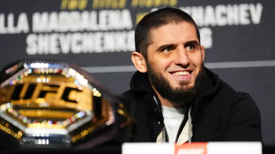 Ислам Махачев объяснил, почему UFC расстался с непобежденным россиянином
